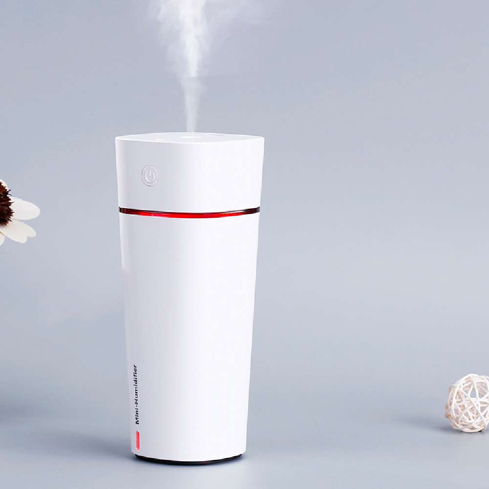 MINI PORTABLE HUMIDIFIER WITH COOL MIST & COLOUR CHANGING LED | Purple Box
